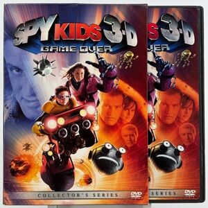 Spy Kids 3-D: Game Over (Red) - Collector's Series DVD with 3 pairs of glasses.